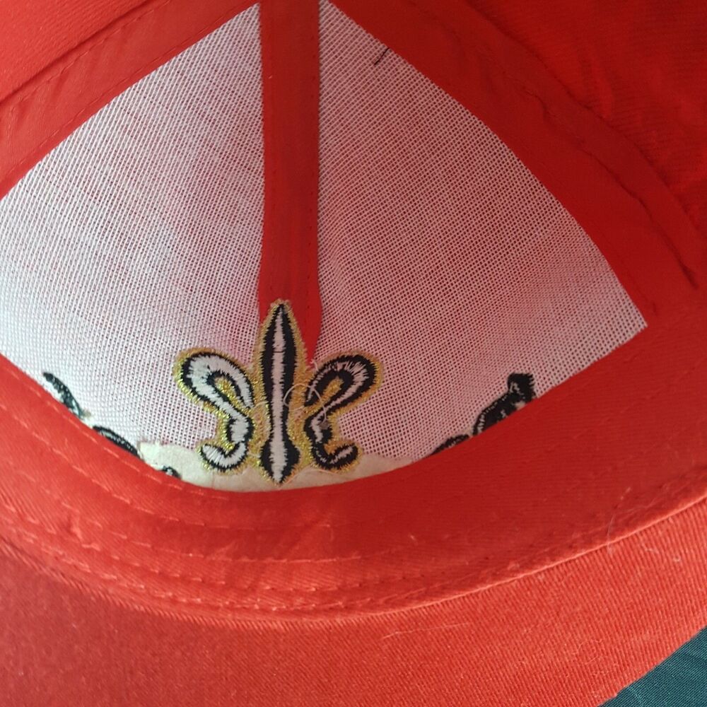 Triumph Motorcycles Red Gold Flames Golf Baseball Cap Hat New L Missing a jewel - Picture 8 of 8